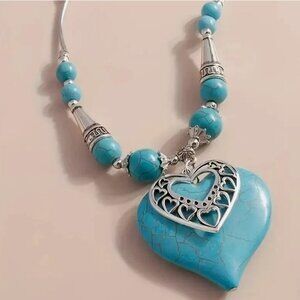 Bohemian Heart-Shaped Pendant Necklace Blue Turquoise & Electro-Plated Silver